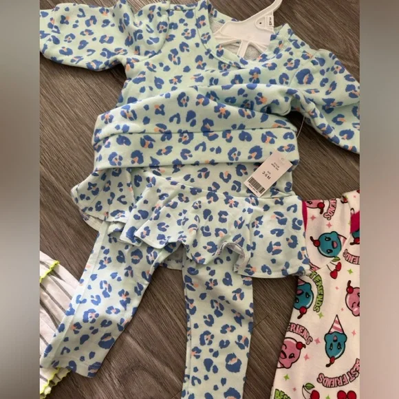 BNWT| Baby Girl Outfits Lot - Picture 4 of 5